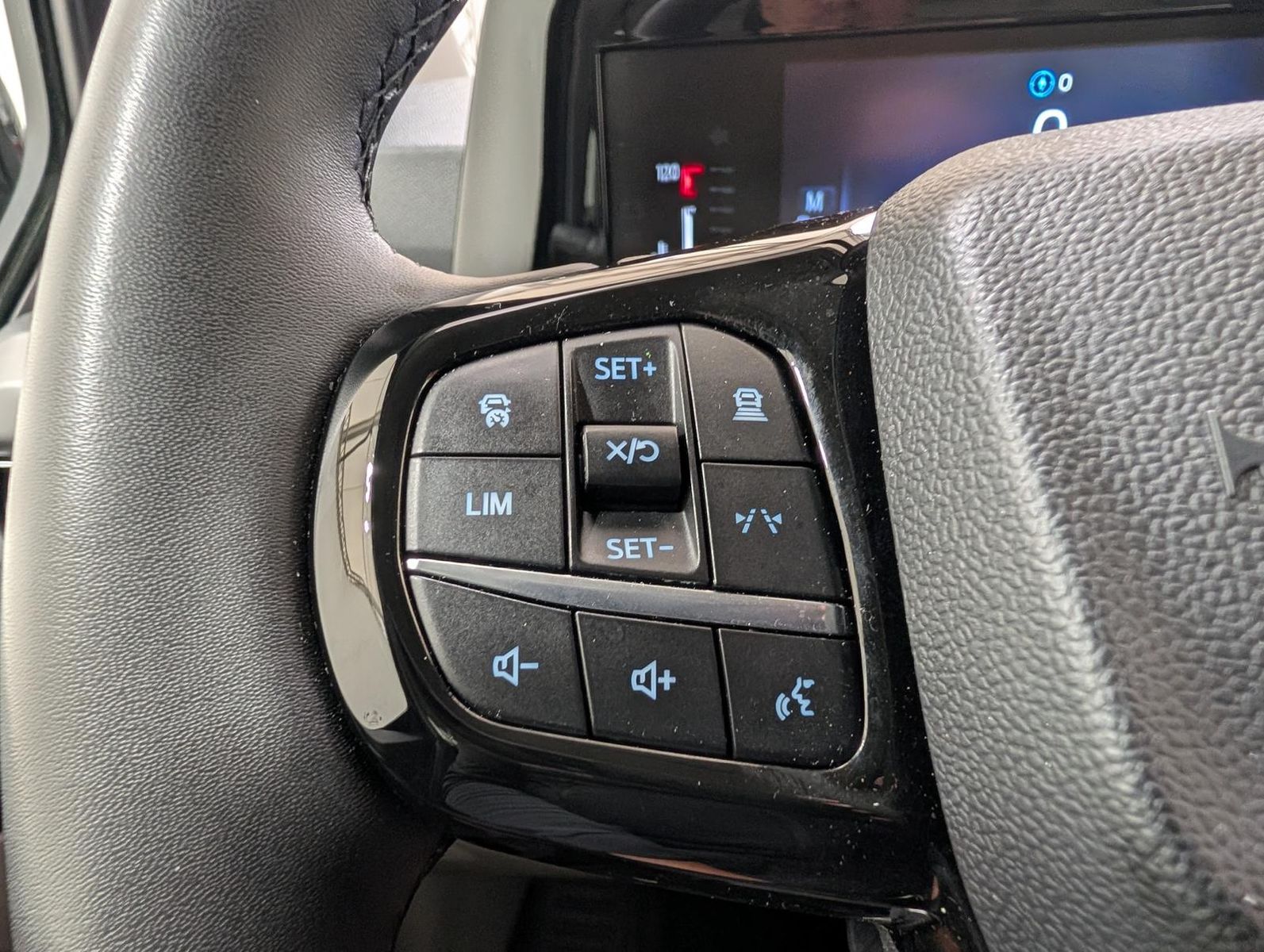 Ford Tourneo Custom 2.0 AT AWD Titanium L2 ACC|Navi|R foto 25