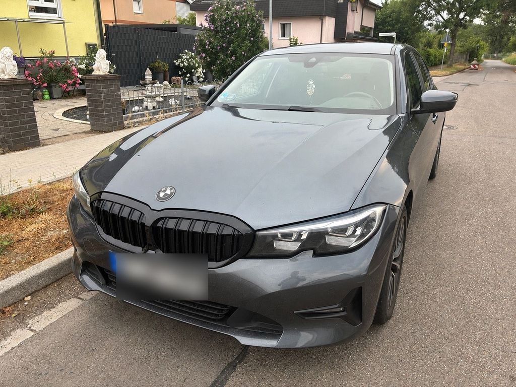 Image of BMW 318