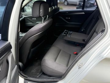 BMW 520 - 12