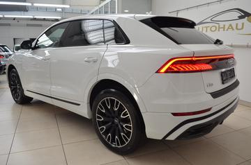 2019 AUDI Q8 — фото 6