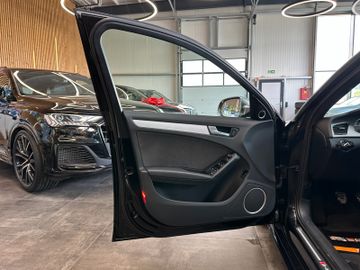 Audi S4 *B&O*TEMPO*NAV*CARBON*PDC*ALCANTARA*20Zoll*
