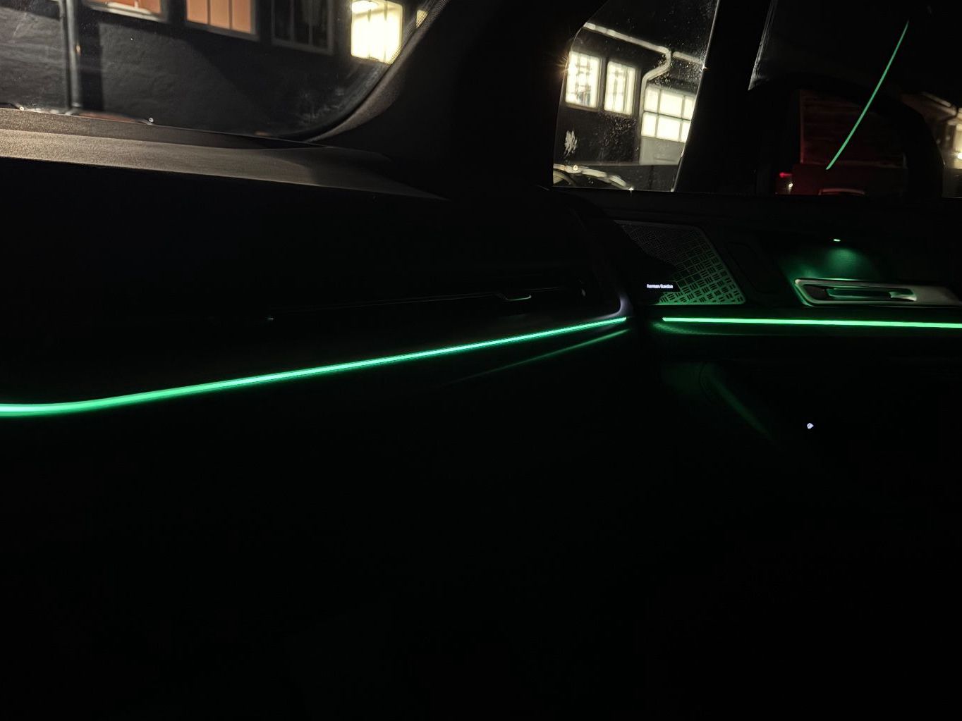 Fahrzeugabbildung BMW 223i Active Tourer M Sport Pano Massage H&K AHK