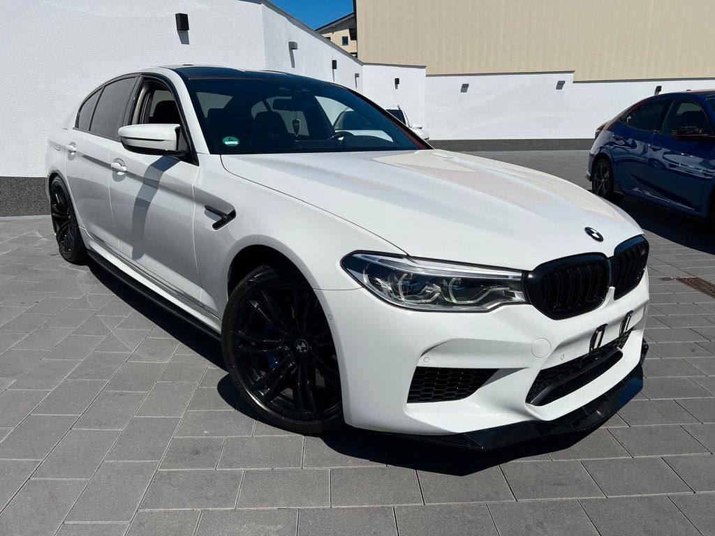 Image of BMW M5
