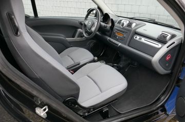 Bild 2 Smart ForTwo fortwo cabrio mhd 52kW; AT-Motor,Faltdach