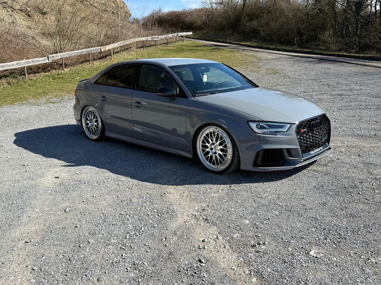 Audi RS3 2.5 TFSI S tronic quattro