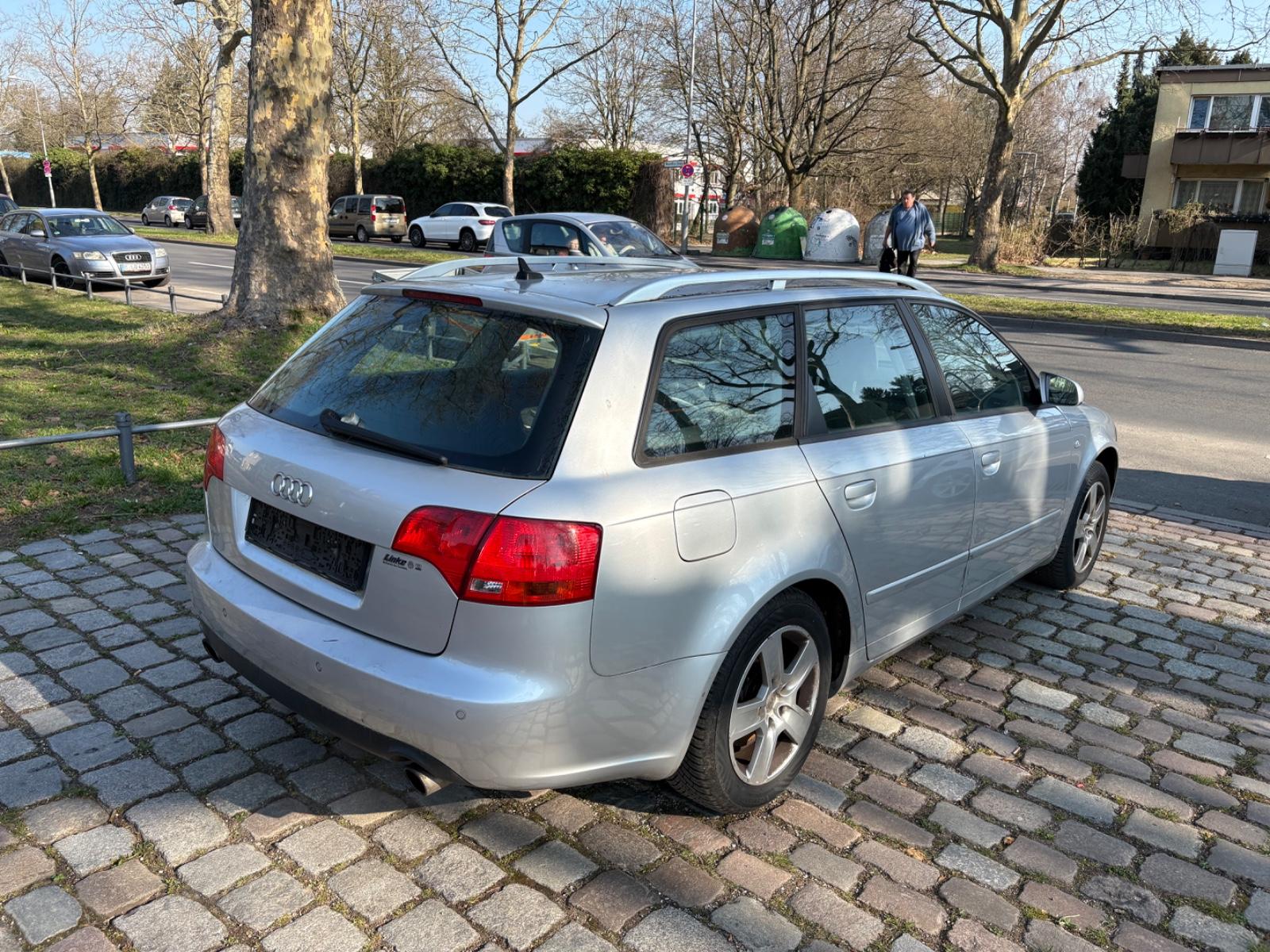 Audi A4 2006 — photo 6