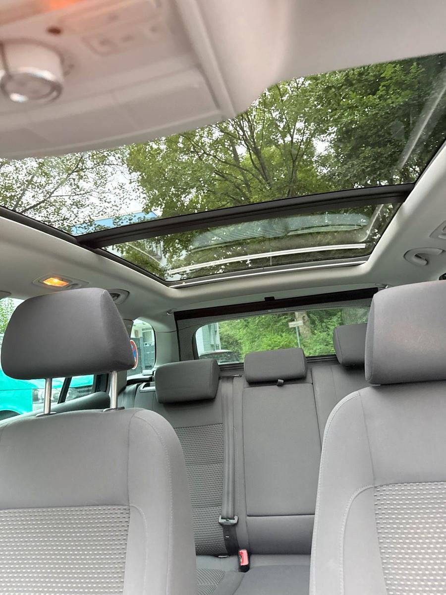 Volkswagen Golf 2009 — photo 10