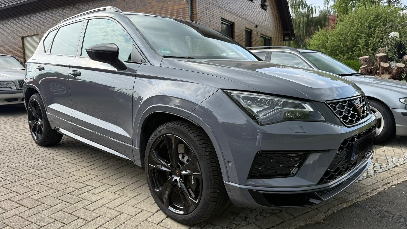 Seat Cupra,2.0TSI,Exklusive Limited Edition,Acrapovic