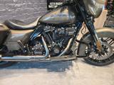Harley-Davidson Street Glide CVO  - HARLEY-DAVIDSON STREET GLIDE