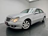 Mercedes-Benz E 200 Kompressor+AHK+KLIMA+SHZ+AHK+TEMPOMAT+SHD+ - Mercedes-Benz E 200 in Frankfurt (Main)
