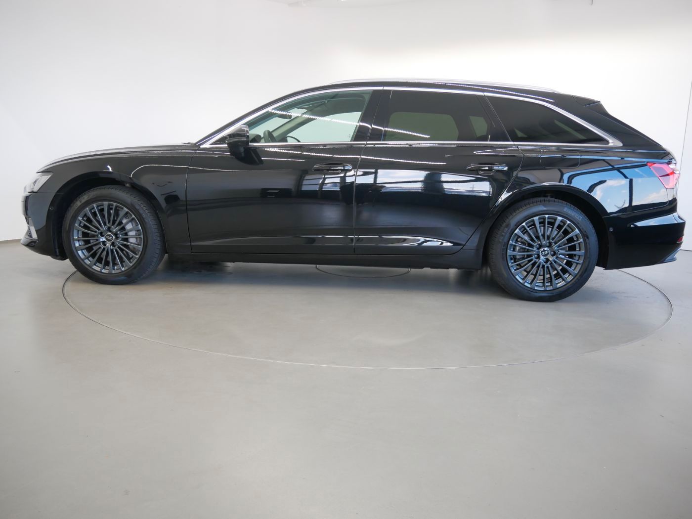Audi A6 Avant 50 TFSI e quattro S tro. advanced LED A foto 4