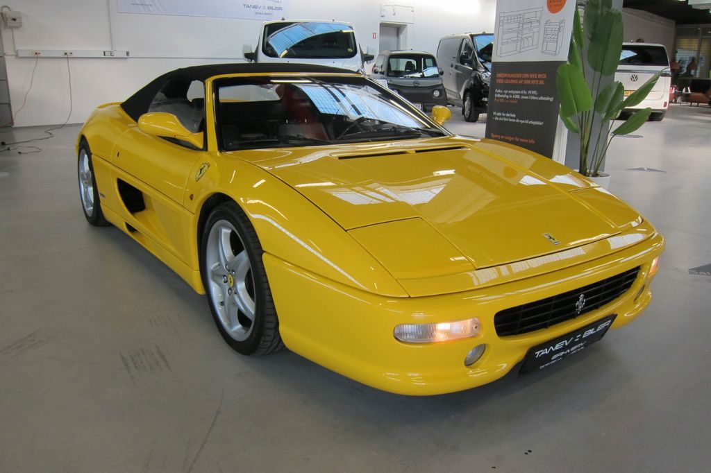 Ferrari F355