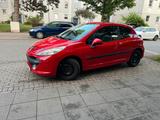 Peugeot, 207 Benziner 1,4 l - Peugeot 207 Gebrauchtwagen in Hannover
