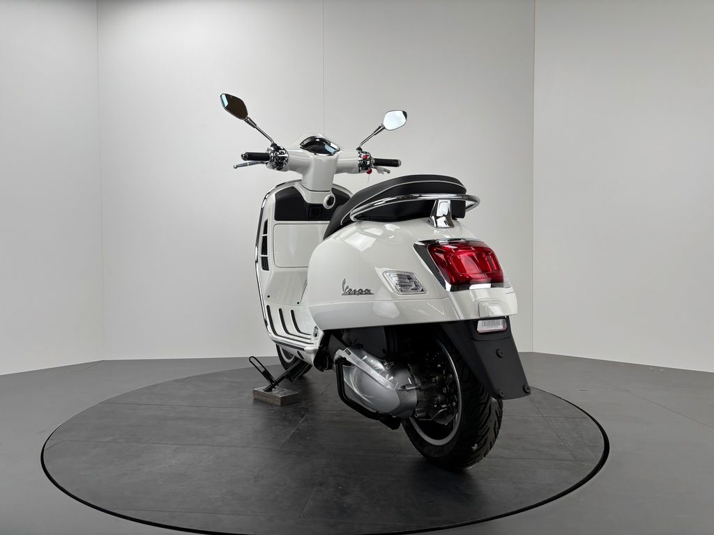 Fahrzeugabbildung Vespa GTS 310 FL SUPER *NEUFAHRZEUG 2026 *