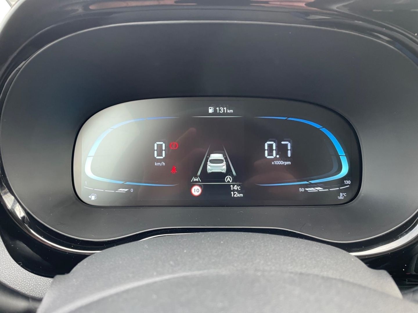 Fahrzeugabbildung Hyundai i10 1.0 Select  Navigation Rückfahrkamera Parkse