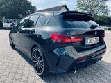 BMW 118i M-Paket, 19 Zoll, All-Black, Apple CarPlay - BMW 118: M Paket