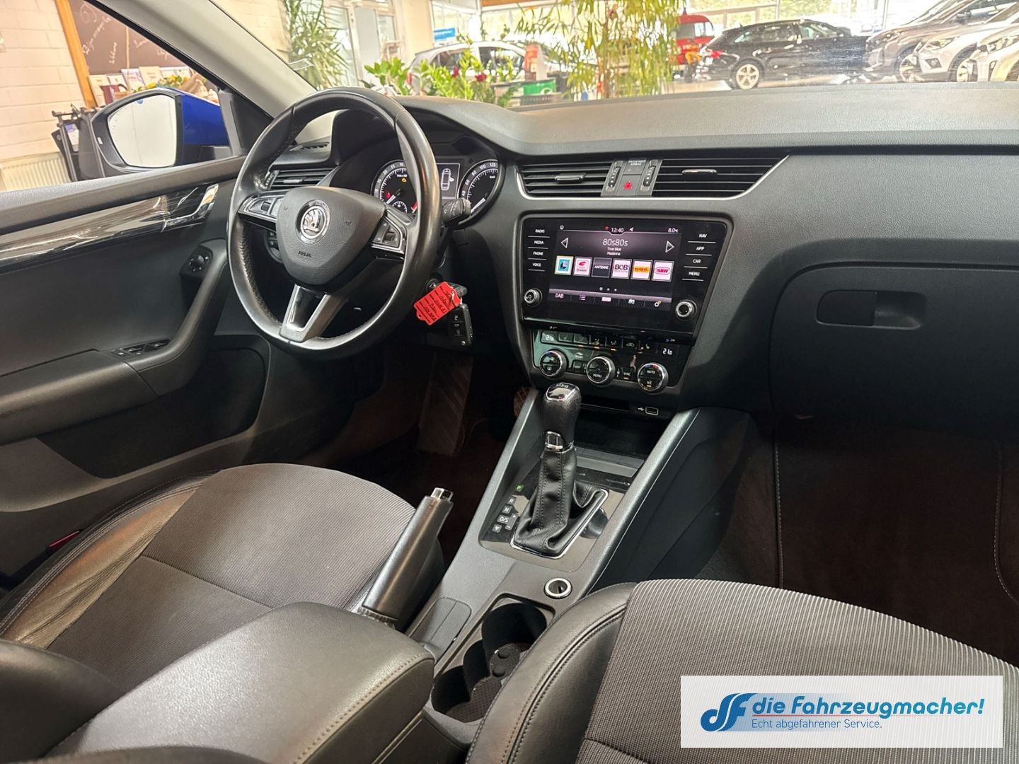 Fahrzeugabbildung SKODA Octavia Combi Style 1.6 TDI DPF Navi Sperrdiff.
