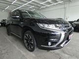 Mitsubishi Outlander 2.0 PHEV 4WD Top*LEDEWRE*NAVI*ACC* - Mitsubishi Plug-in Hybrid Outlander aus 2017