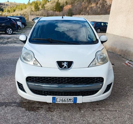 Peugeot 107 1.0 5p. Active - 2011