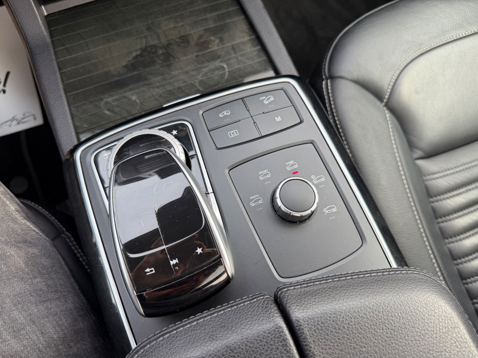 Fahrzeugabbildung Mercedes-Benz GLE 350 d 4Matic AMG LINE NEUER MOTOR VOLLAUSST.