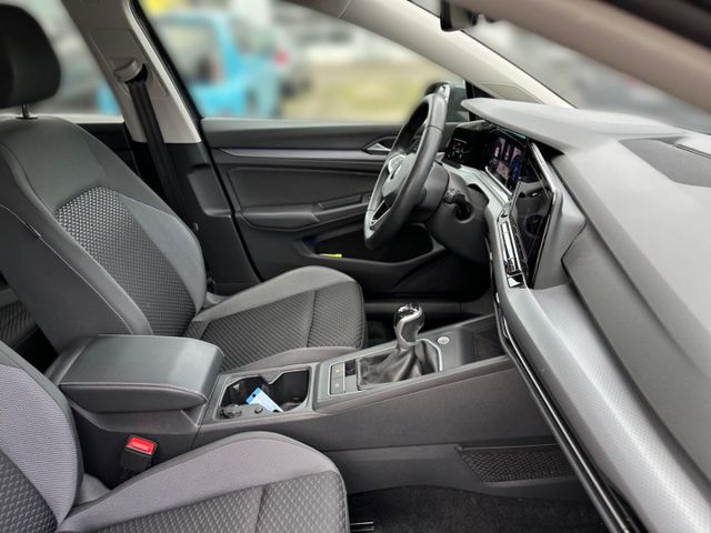 Golf VIII Active 1.5 TSI LED Navi Climatronic Si