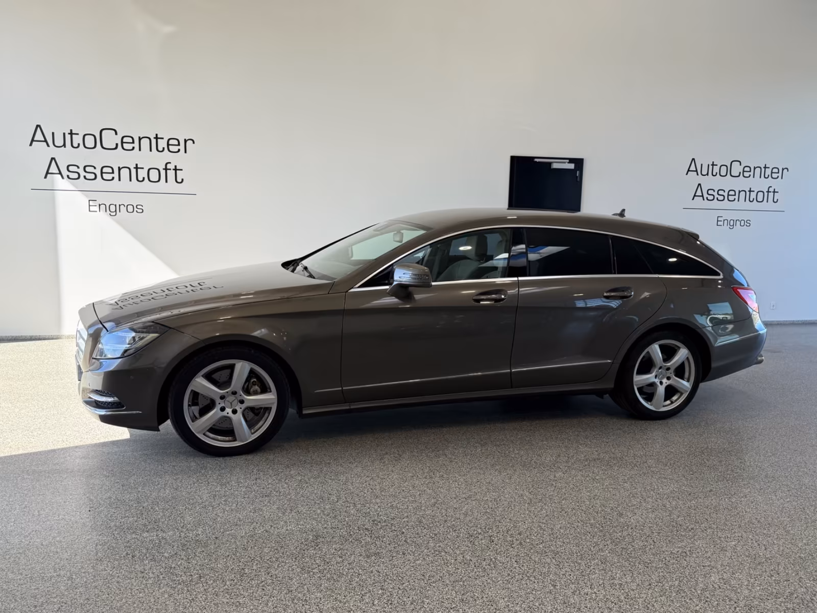 Mercedes-Benz CLS Shooting Brake 350 BE CGI Aut. LED Leder Nav