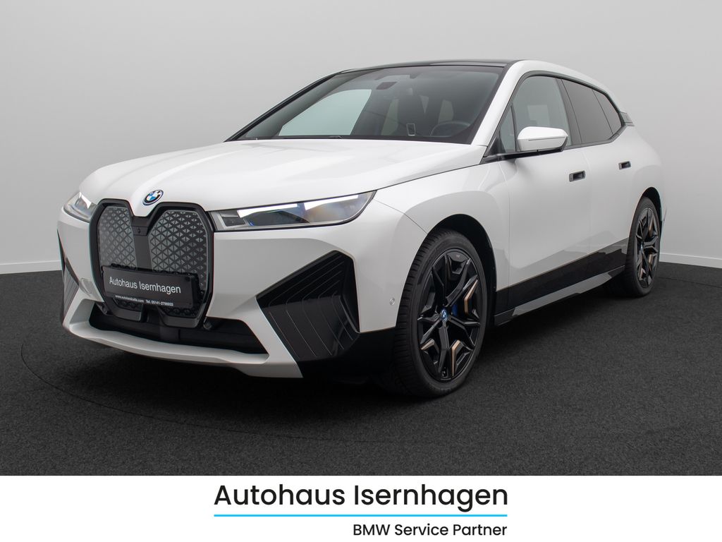Image of BMW iX