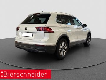 Volkswagen Tiguan - 8