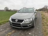 Volkswagen VW  Passat Kombi 3c Allrad - Volkswagen Passat Variant aus 2006
