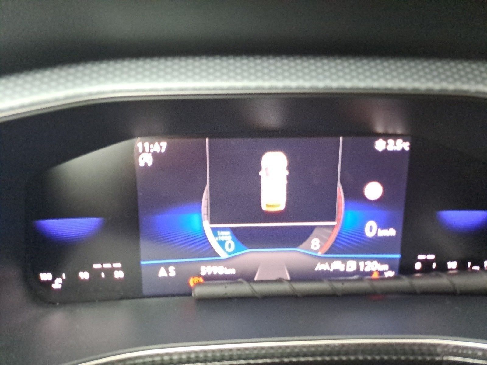 Volkswagen T-Cross - Bild 10