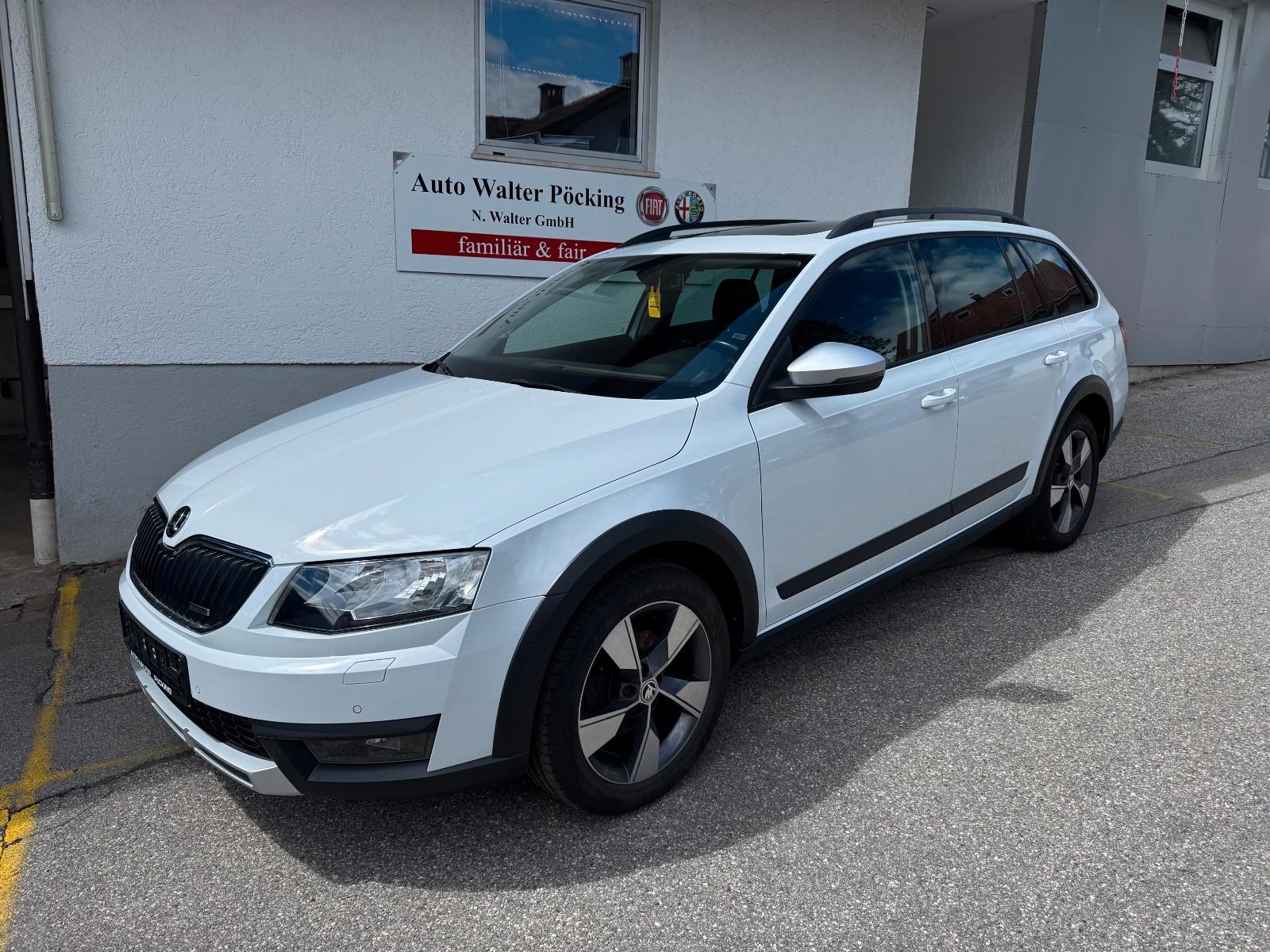 Skoda Octavia Combi Scout 4x4*KLIMA*PDC*GLASDACH*