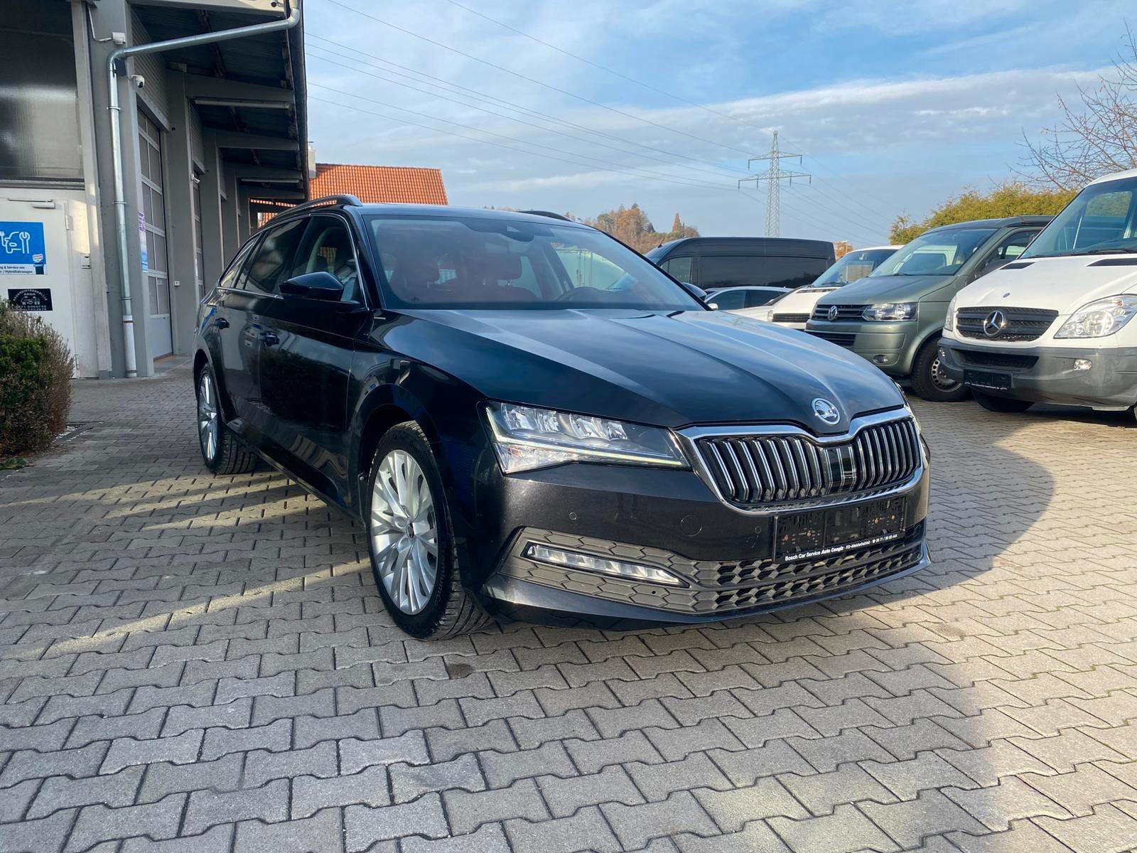 Skoda Superb *DSG*ACC*PANO*LED*SHZ
