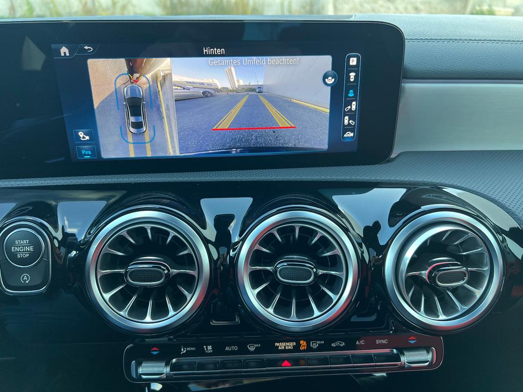 Mercedes-Benz CLA 200