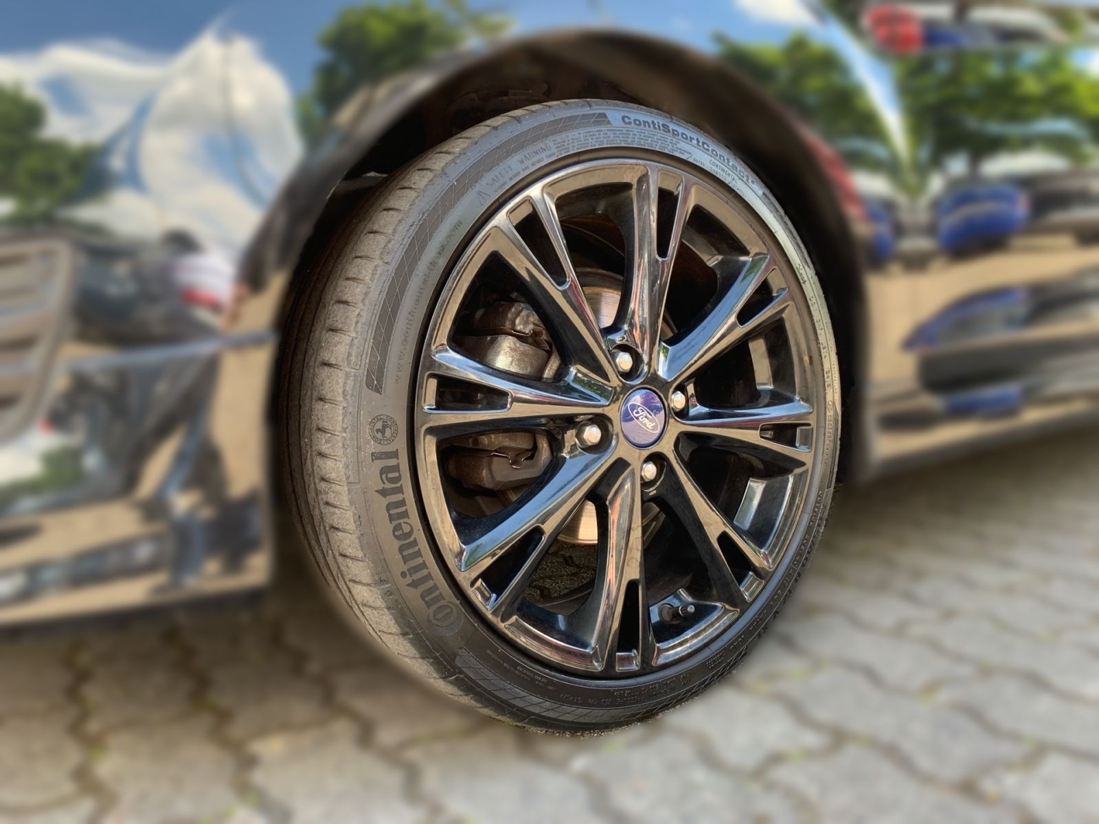 Fahrzeugabbildung Ford Fiesta 1.0 EcoBoost Sport S/S