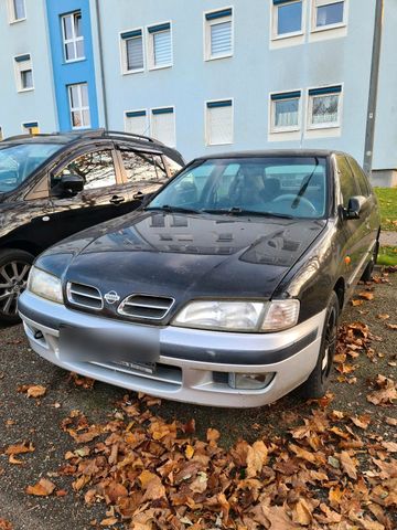 Nissan Primera SRi 2.0