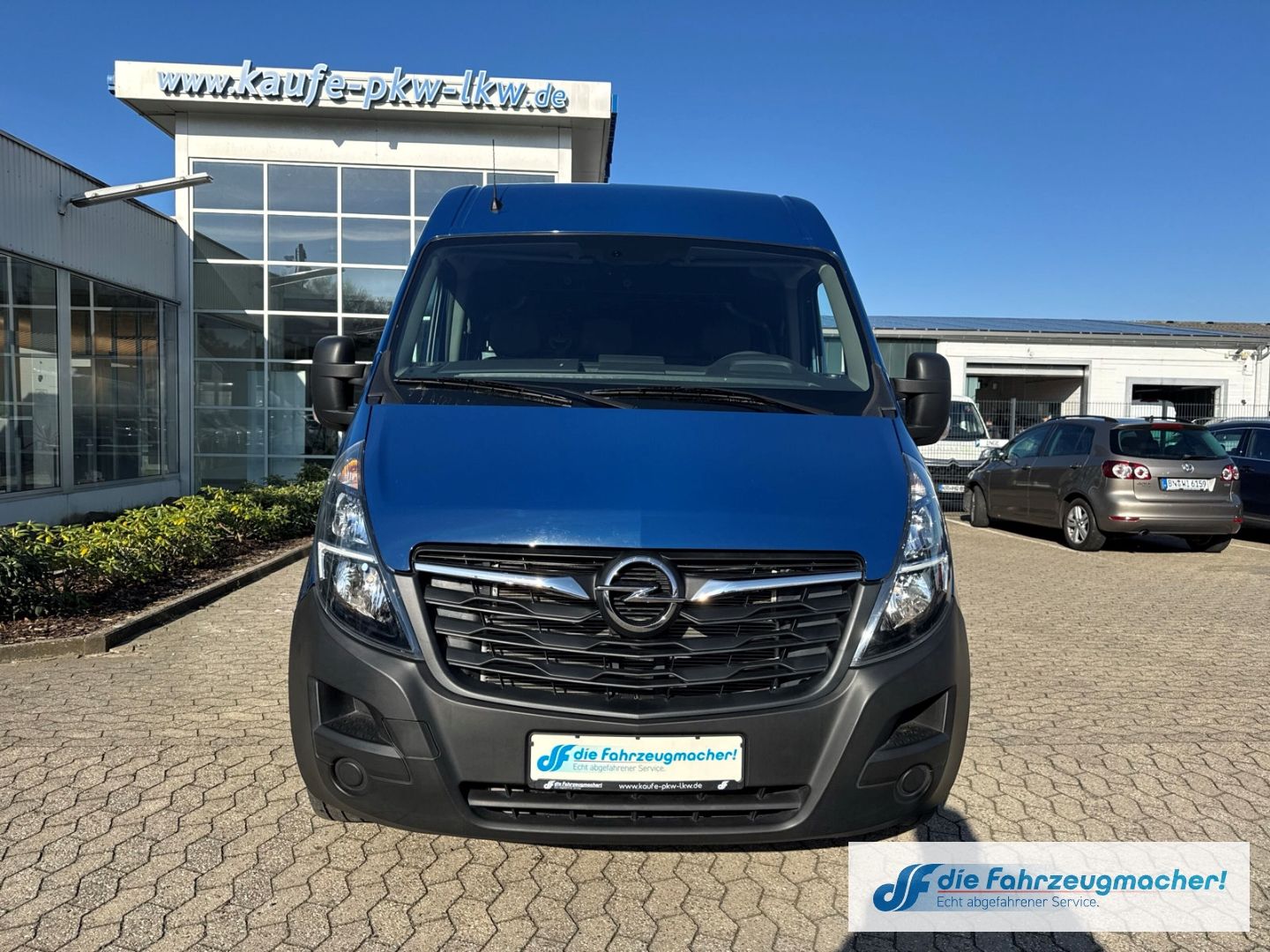 Fahrzeugabbildung Opel Movano B Kasten Kombi HKa L3H2 3,5t AHK Navi Mus