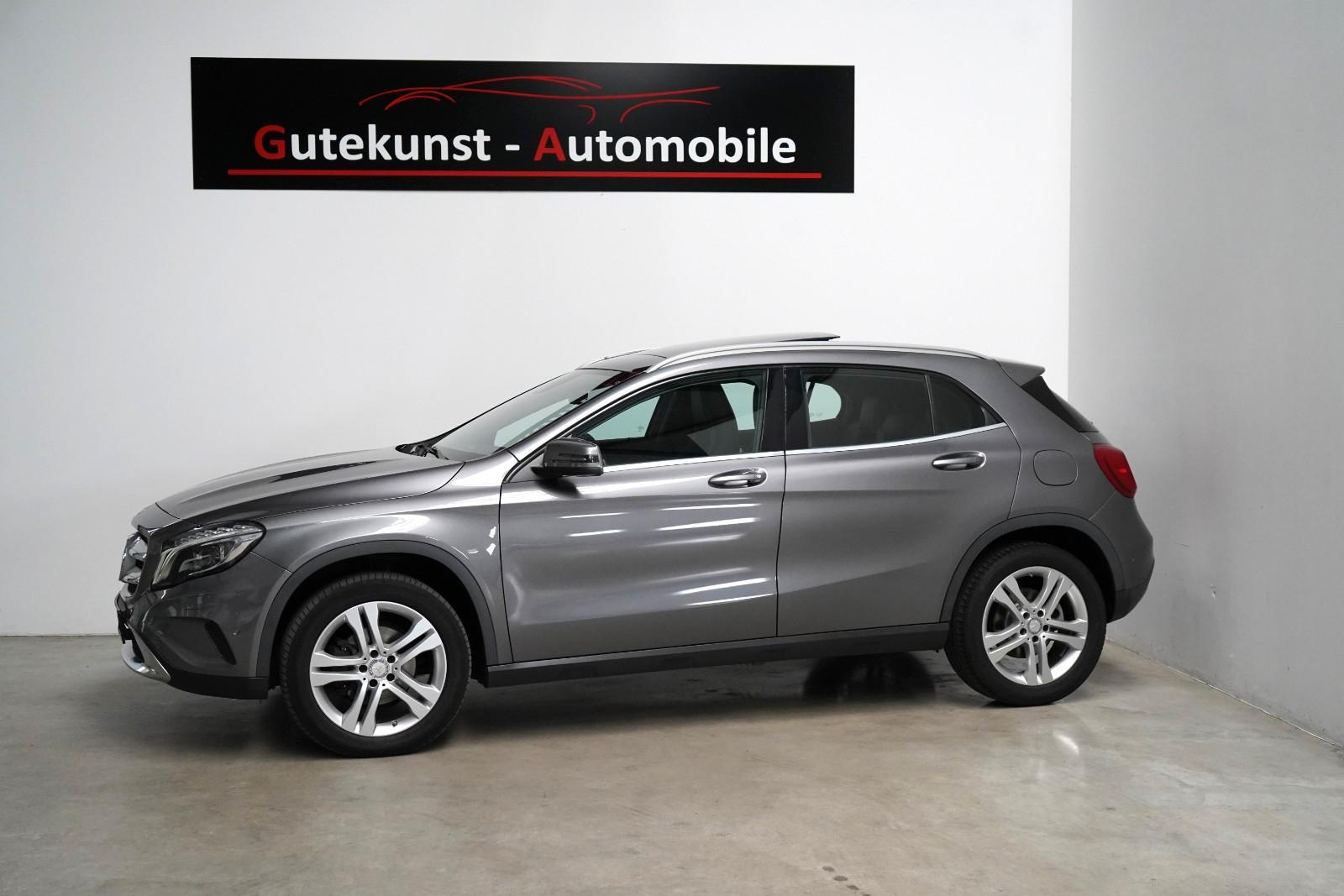 Mercedes-Benz GLA 220