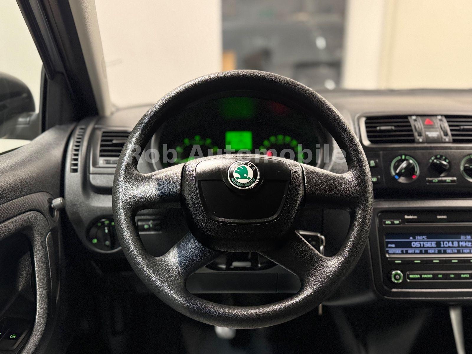 Skoda Fabia 2012 — photo 19
