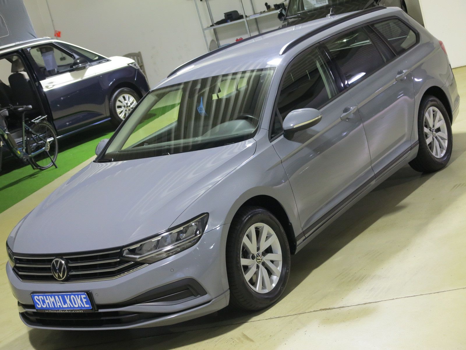 Volkswagen Passat Variant 2.0 TDI SCR DSG7 AHK Navi ACC DAB imagem 2