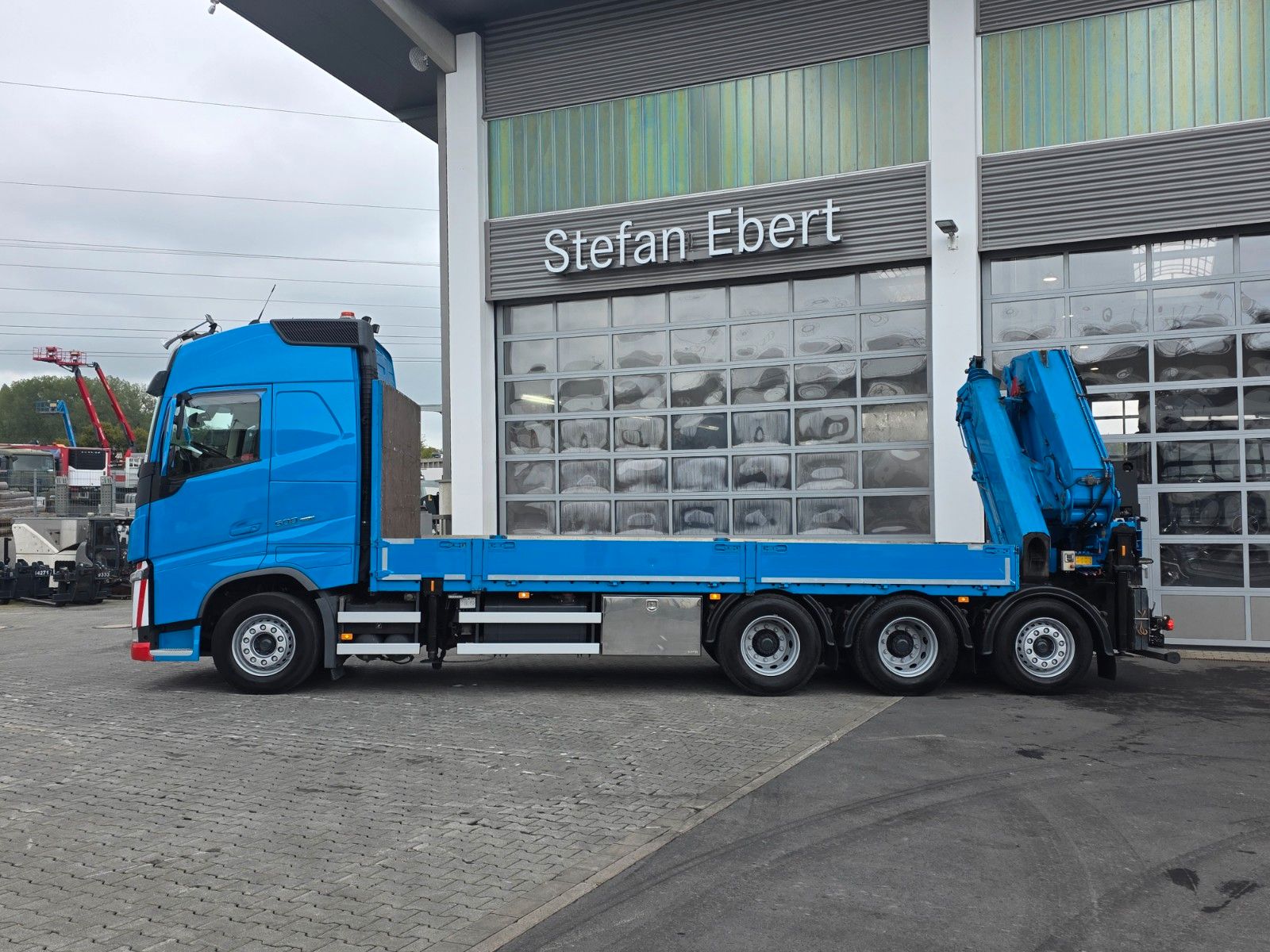 Fahrzeugabbildung Volvo FH 500 MKG HLK 531 HP a7 Funk NLA gelenkt