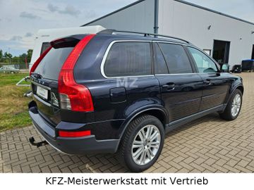 Volvo XC90 - 4