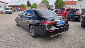 Mercedes E 200 - 5