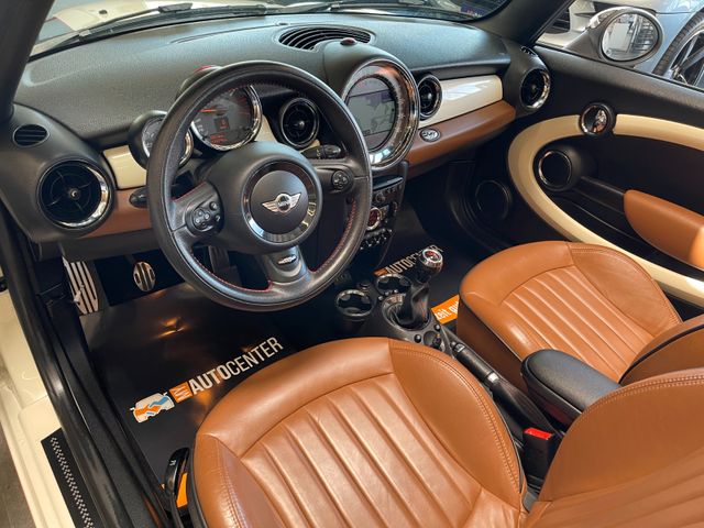 MINI John Cooper Works Cabrio JCW*NAVI*LEDER*XENON*