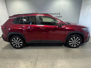 Toyota Corolla Cross AT*AHK*Navi*LED*8 fach bereift