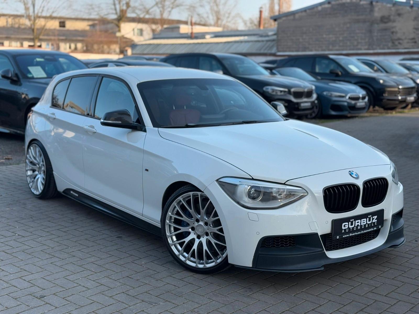BMW 135i xDrive*Perform*Aut*Leder*Shzg*Sportauspuff