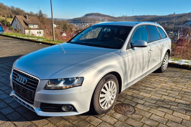 Audi A4 Avant Attraction