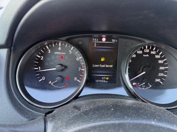Nissan Qashqai - 9