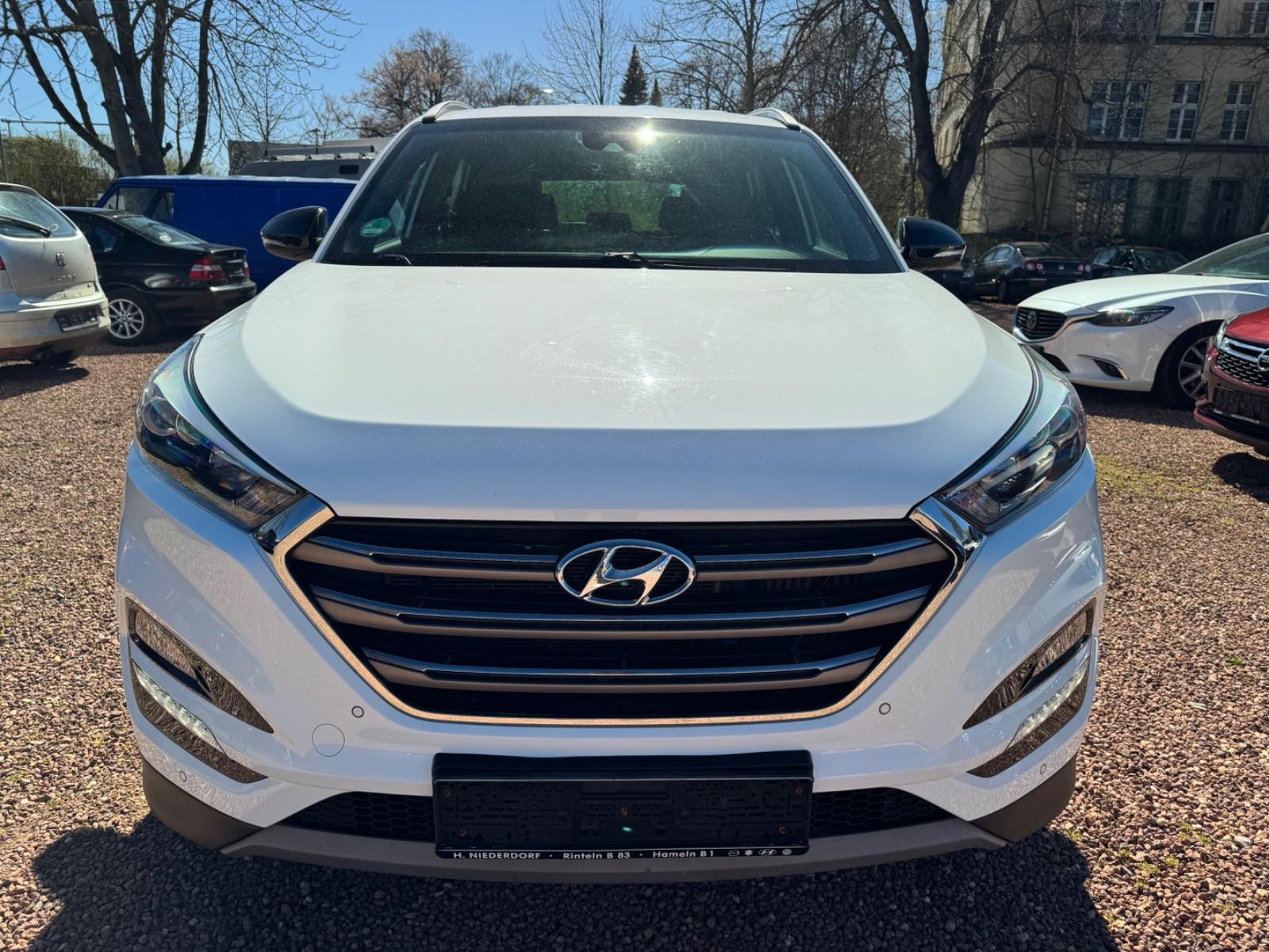 Hyundai Tucson blue Passion + 2WD