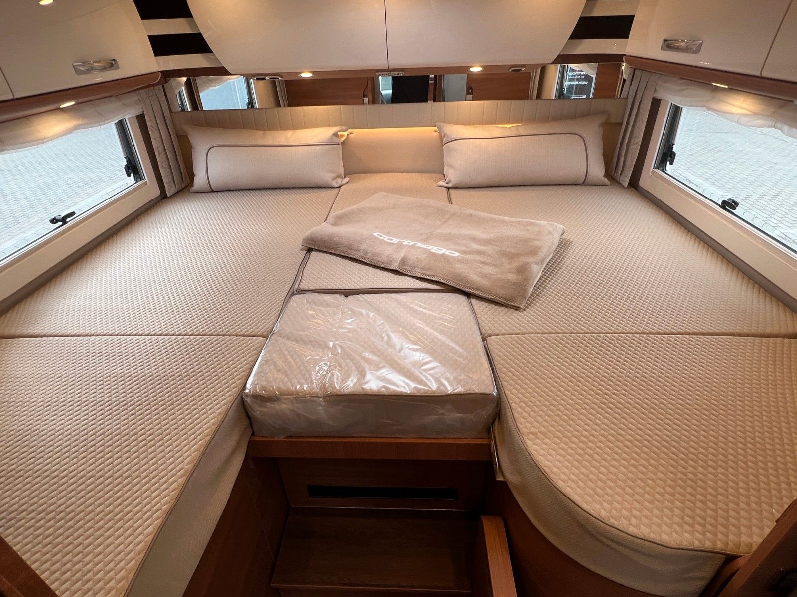 Fahrzeugabbildung Carthago chic c-line T 4.9 LE Mercedes Benz Sprinter 25