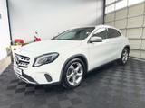 Mercedes-Benz GLA 180 Urban *Autom *LED-SW *Pano *DAB - Mercedes-Benz GLA 180: Kombi